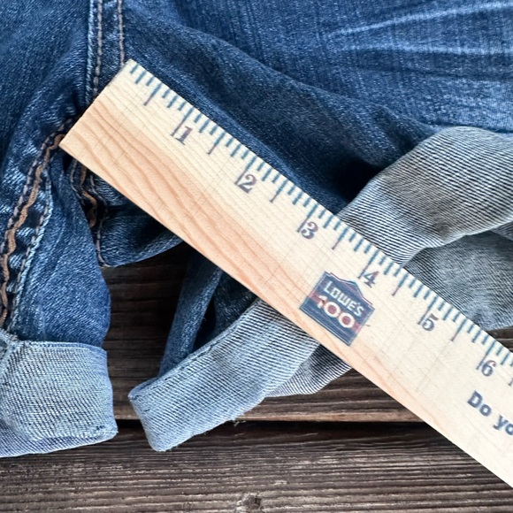 Zanadi Women's Blue Denim Shorts - Picture 5 of 8